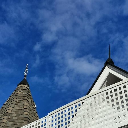 שמיינוס Vancouver Island Castle Cove Inn מראה חיצוני תמונה