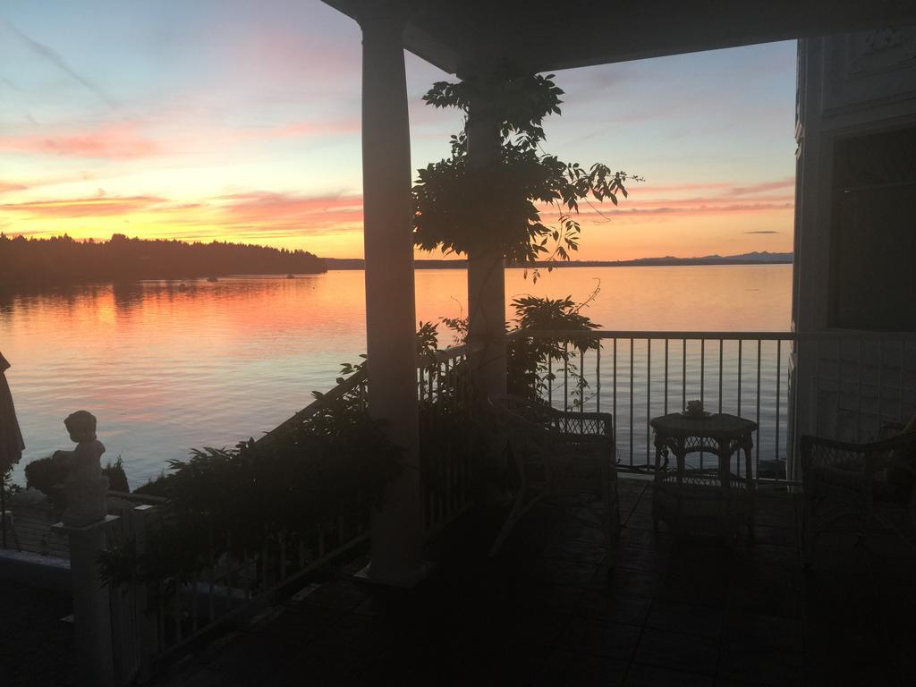 שמיינוס Vancouver Island Castle Cove Inn מראה חיצוני תמונה
